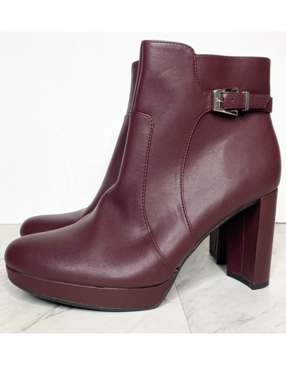 Naturalizer Braxton Maroon Faux Leather Heeled Bootie 9 1/2 W